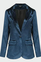Manteau à la Coupe Raffinée