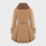 Ema – Manteau Élégant à Fourrure