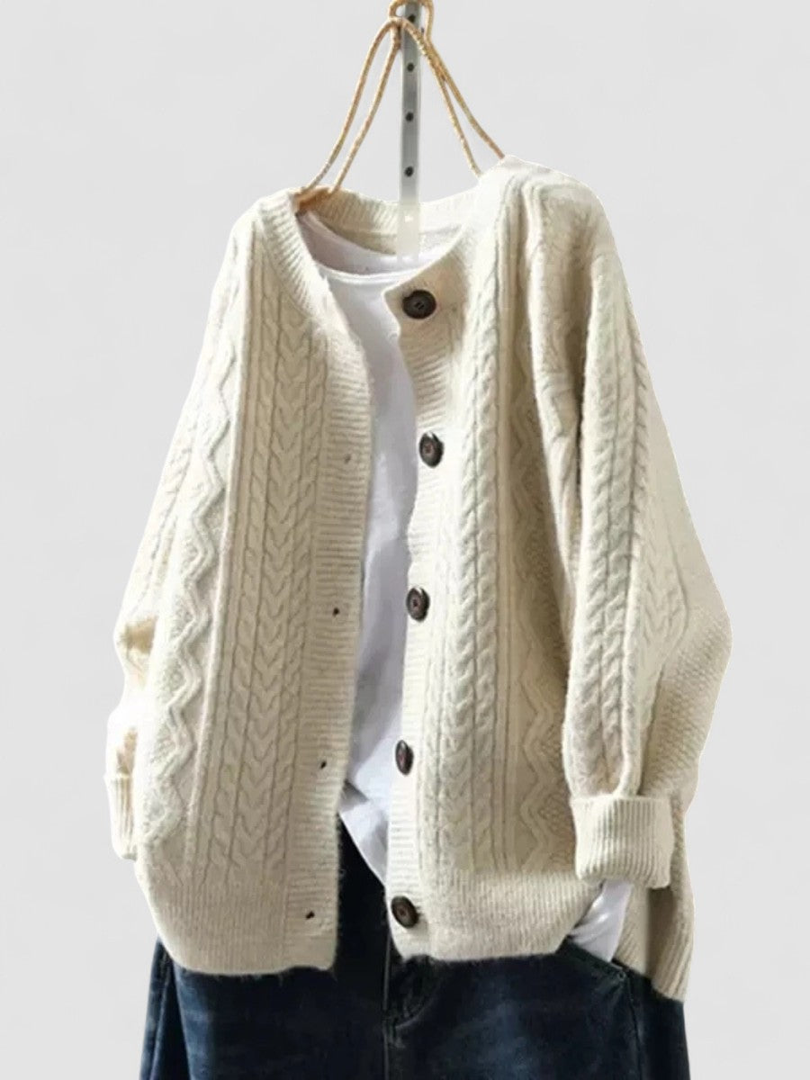 Lorença – Cardigan en Maille Torsadée