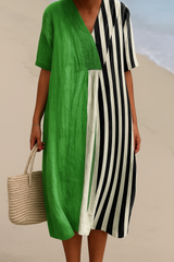 Noémia – Robe Verte Vibrante à Rayures Noires