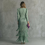 Gabriela – Robe Longue à Franges et Décolleté en V