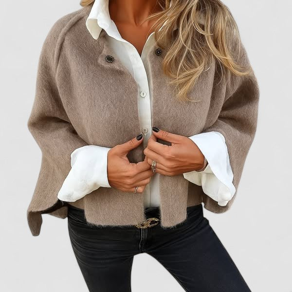Judite – Manteau Court Élégant et Chaud