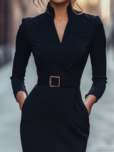 Iara – Robe Moulante Noire Raffinée
